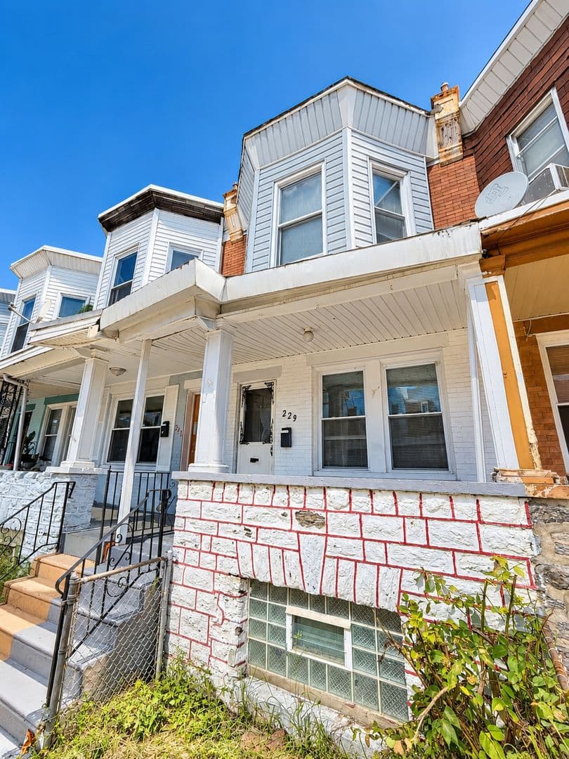 Philadelphia House: 229 West Sheldon Street