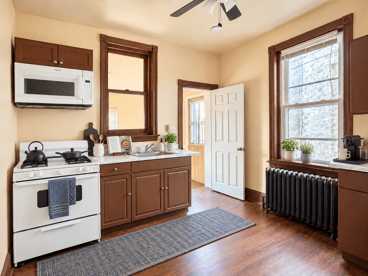 Philadelphia House: 4033 North Franklin Street