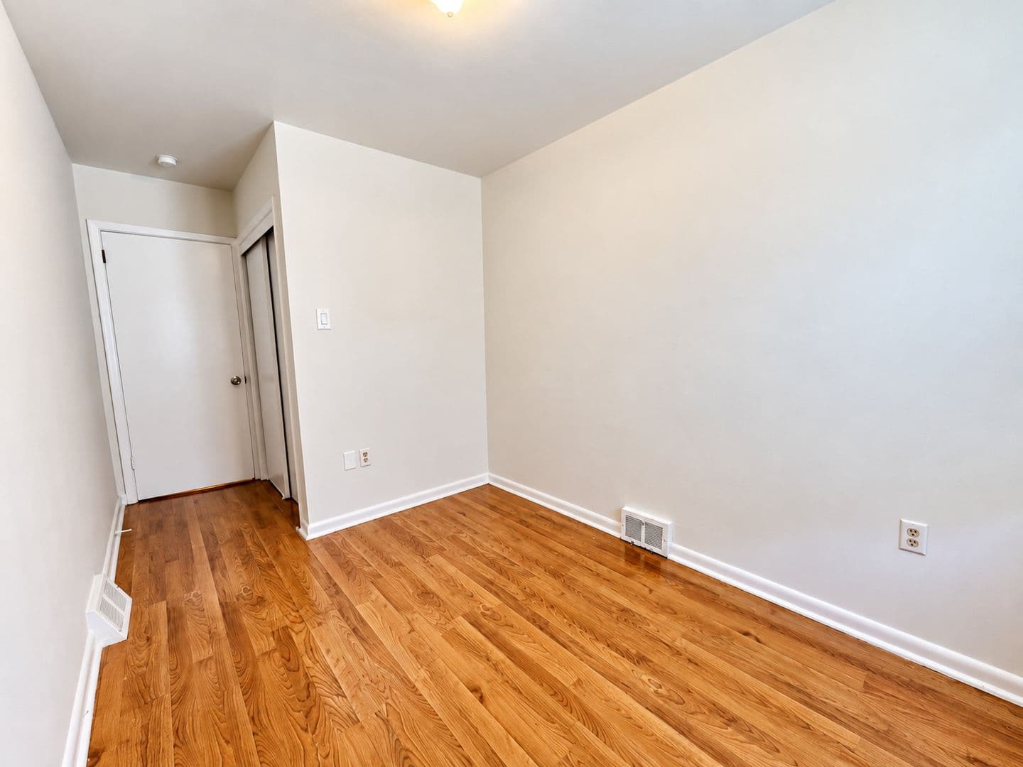 Bryn Mawr House: 238 Bailey Road