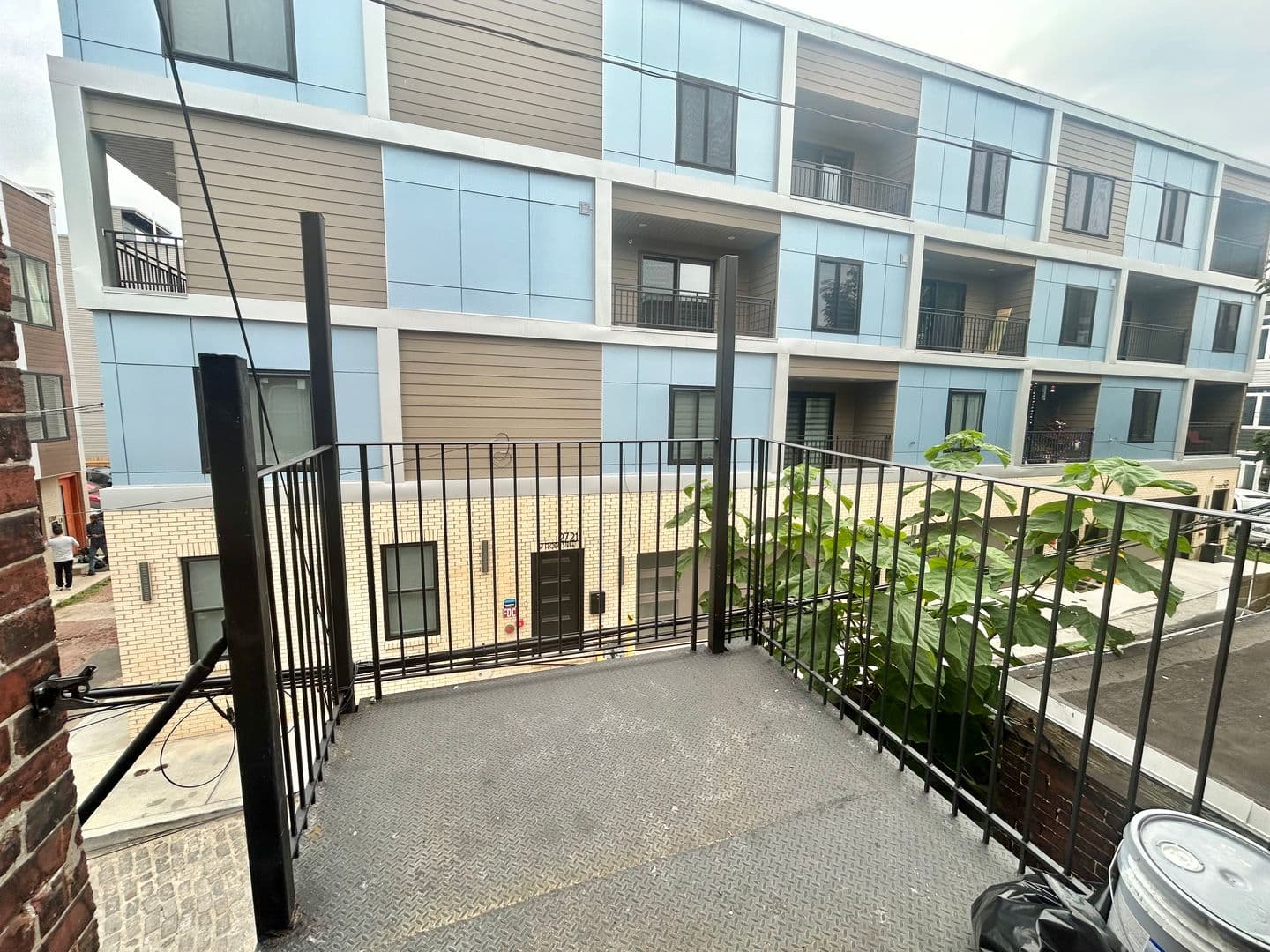 Philadelphia Apartment: 2725 W Girard Ave
