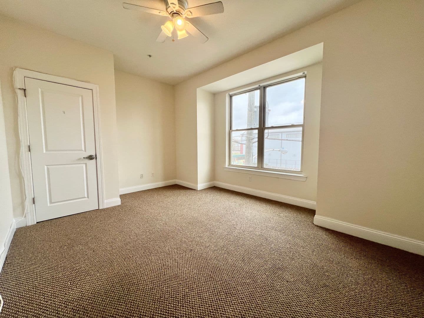 Philadelphia Apartment: 1928 North 17th Street