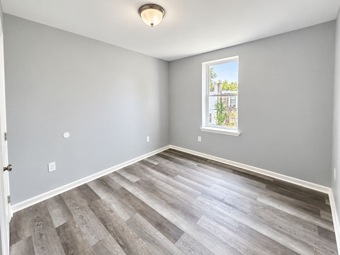 Philadelphia House: 6418 North Woodstock Street