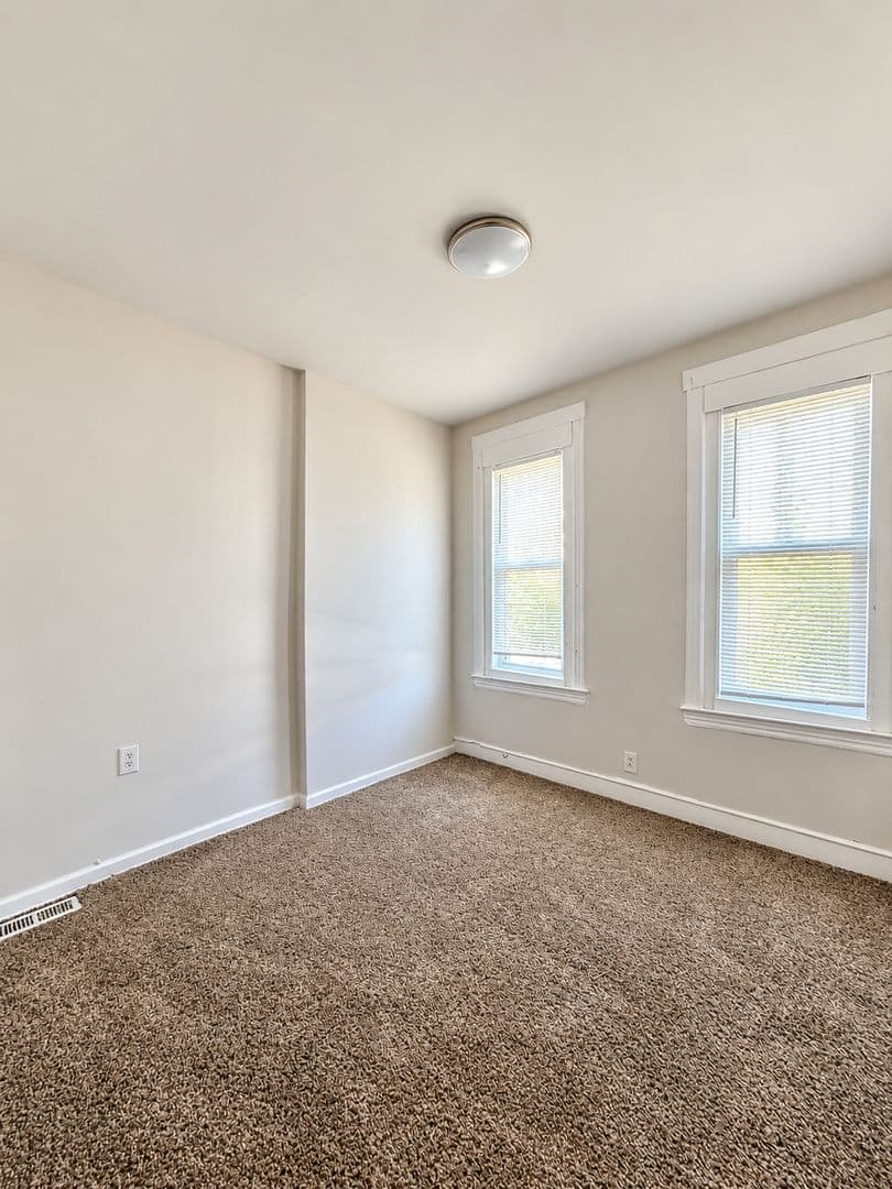 Philadelphia Townhome: 3339 North Lee Street