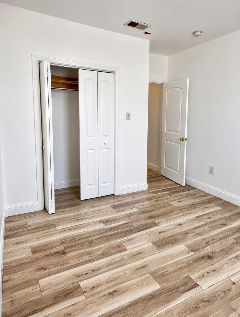 Philadelphia Apartment: 2213 N 33rd St