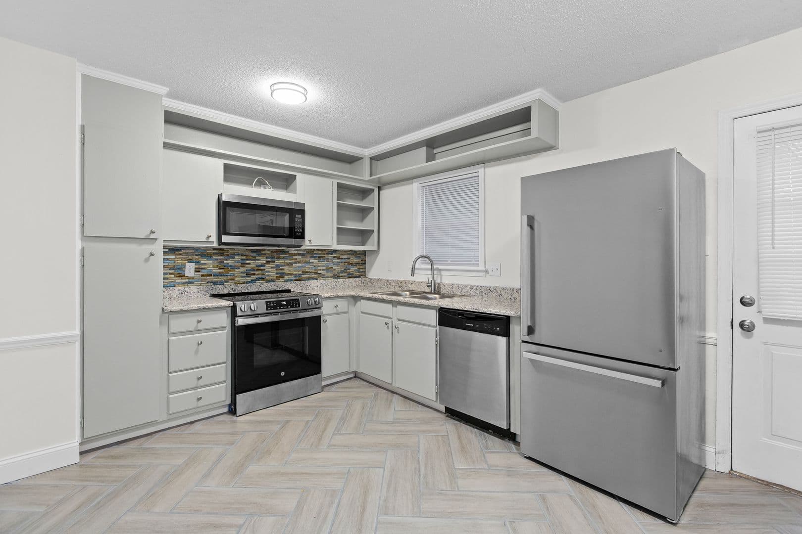 Greensboro Townhome: 1303 West Meadowview Road