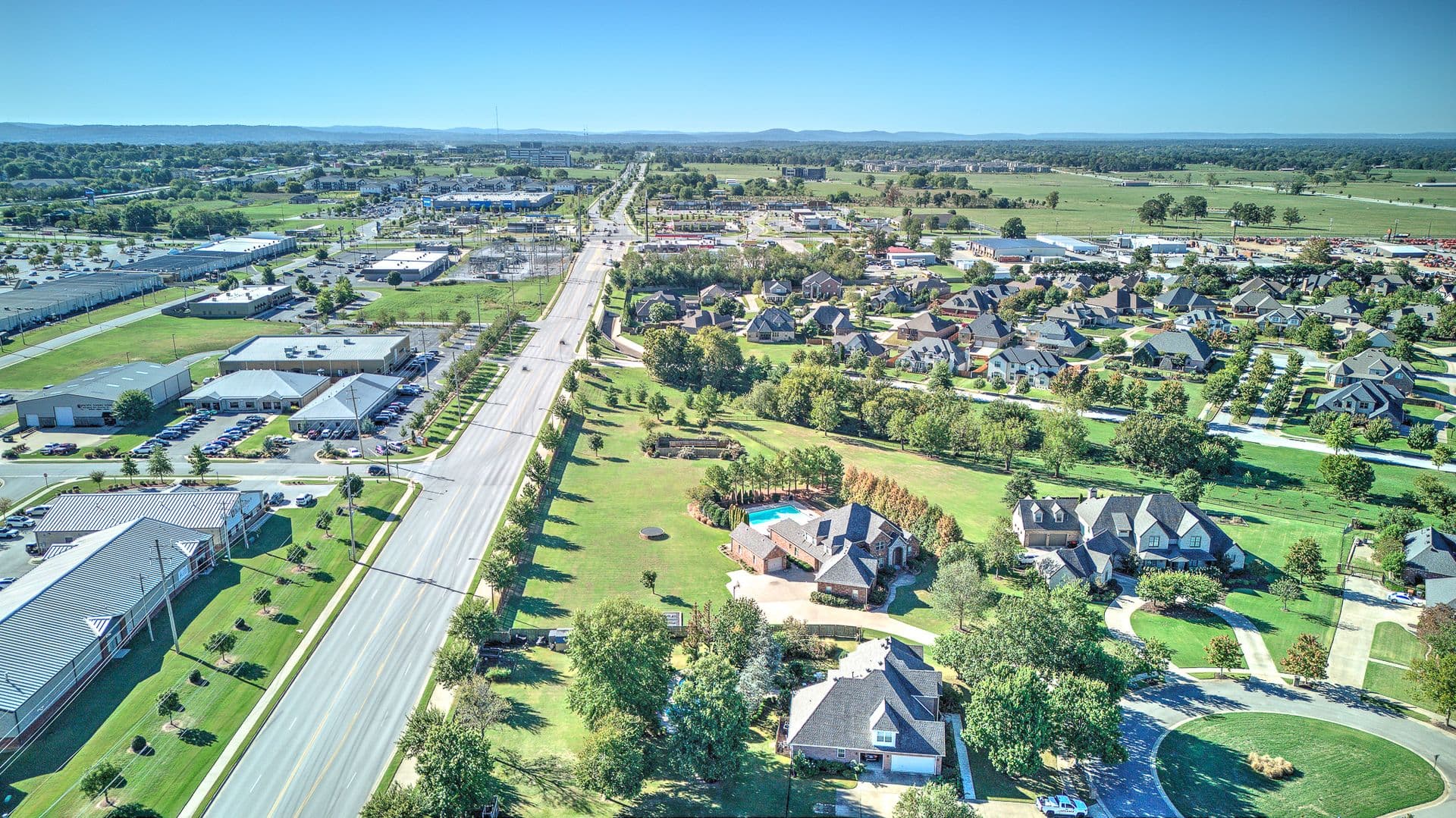 Springdale House: 6482 Wells Cir