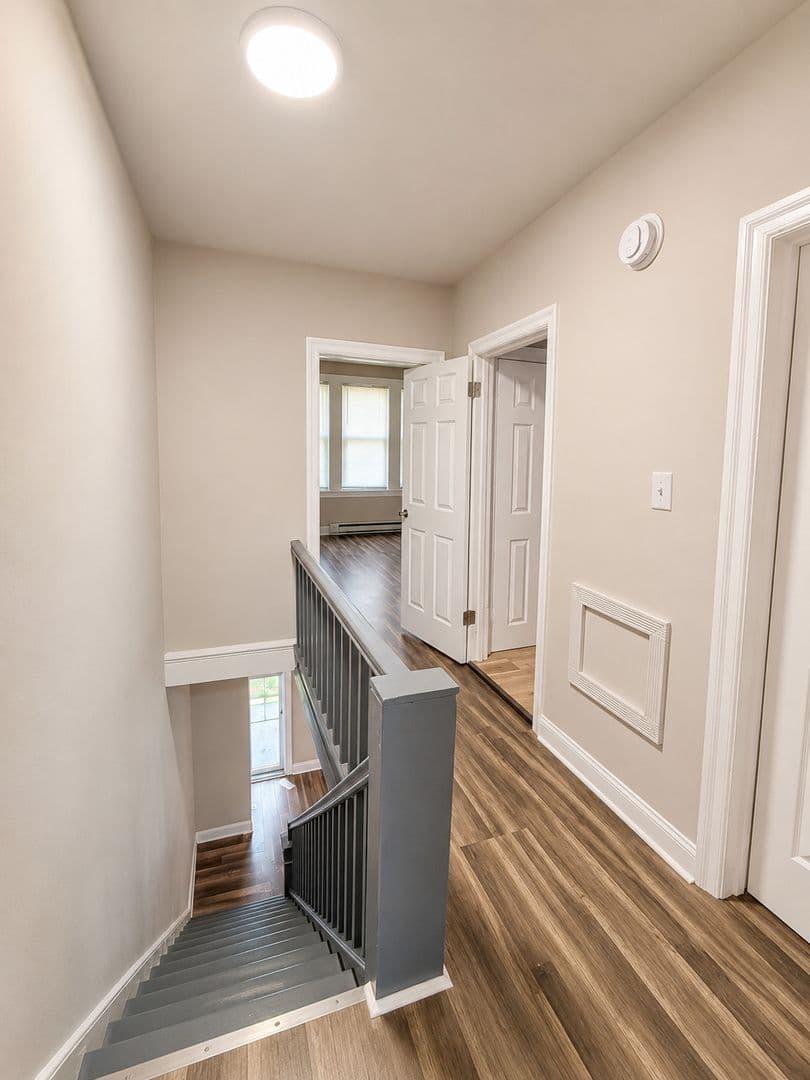 Philadelphia House: 5915 Irving Street