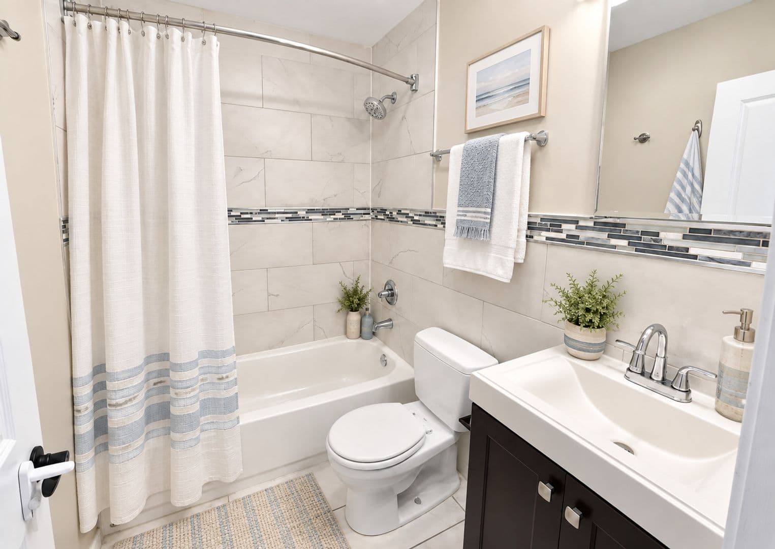 Philadelphia Apartment: 426 n 40th St