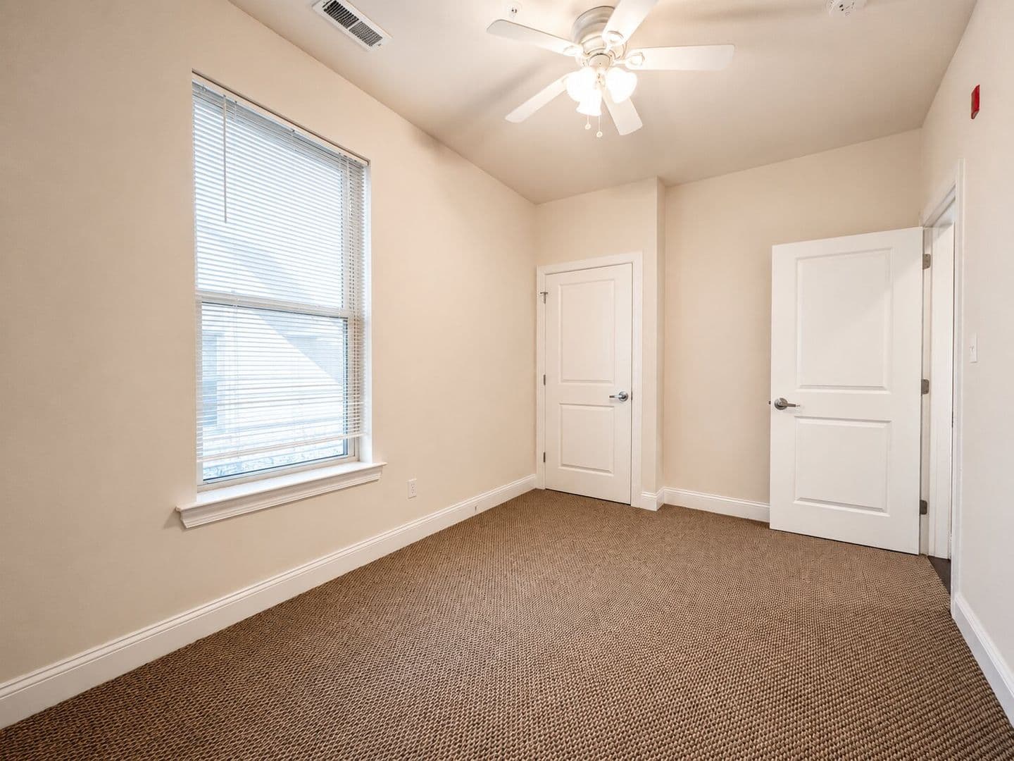 Philadelphia Apartment: 1812 N 16th St