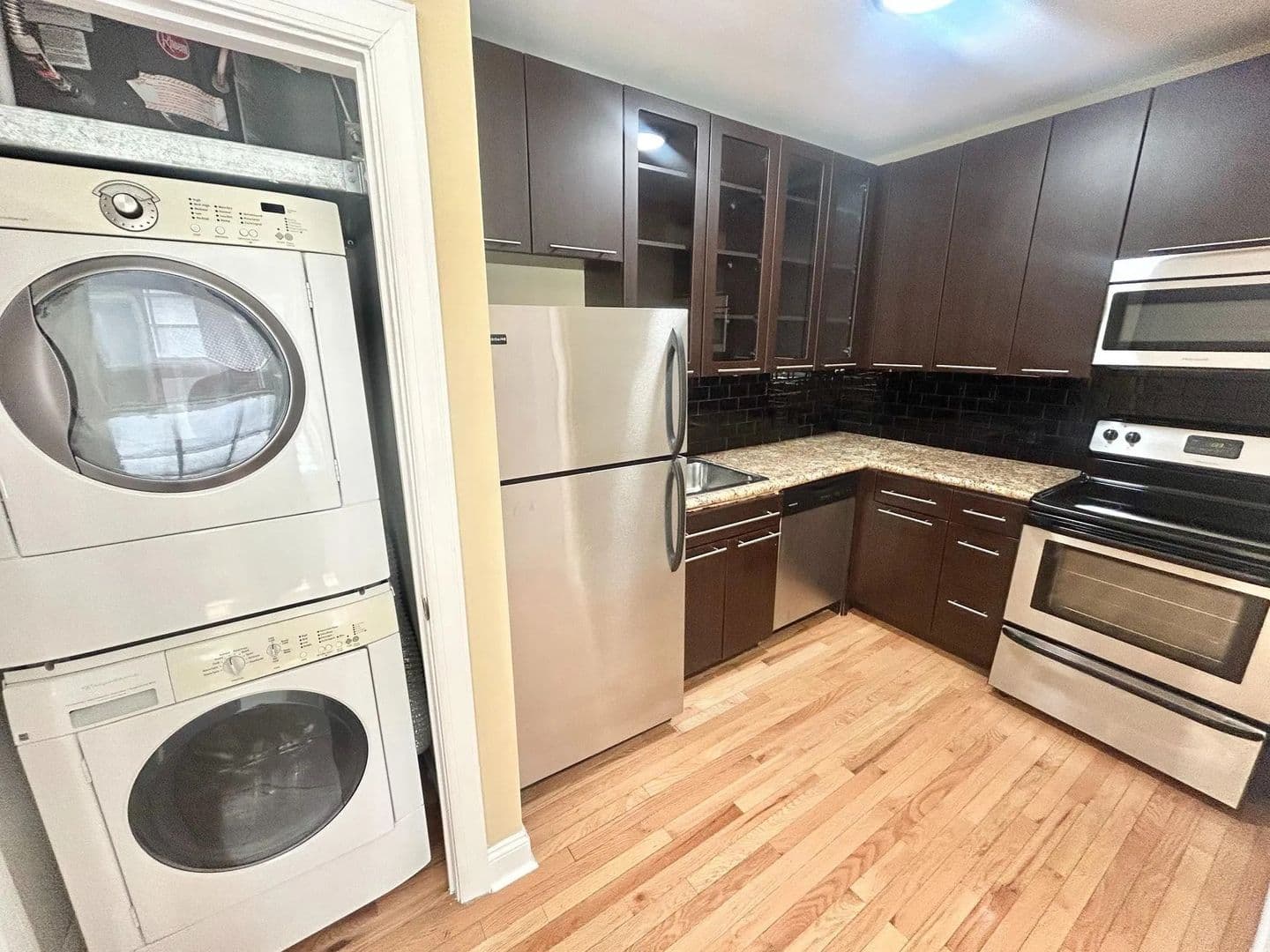 Philadelphia Apartment: 319 W Chelten Ave