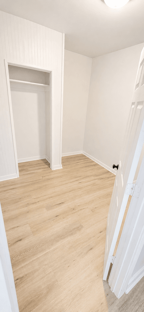 Pittsburgh Apartment: 72 South 12th Street
