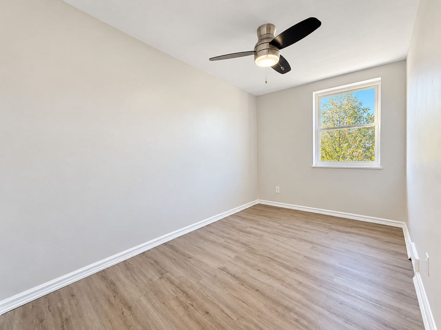 Folcroft House: 730 Taylor Dr