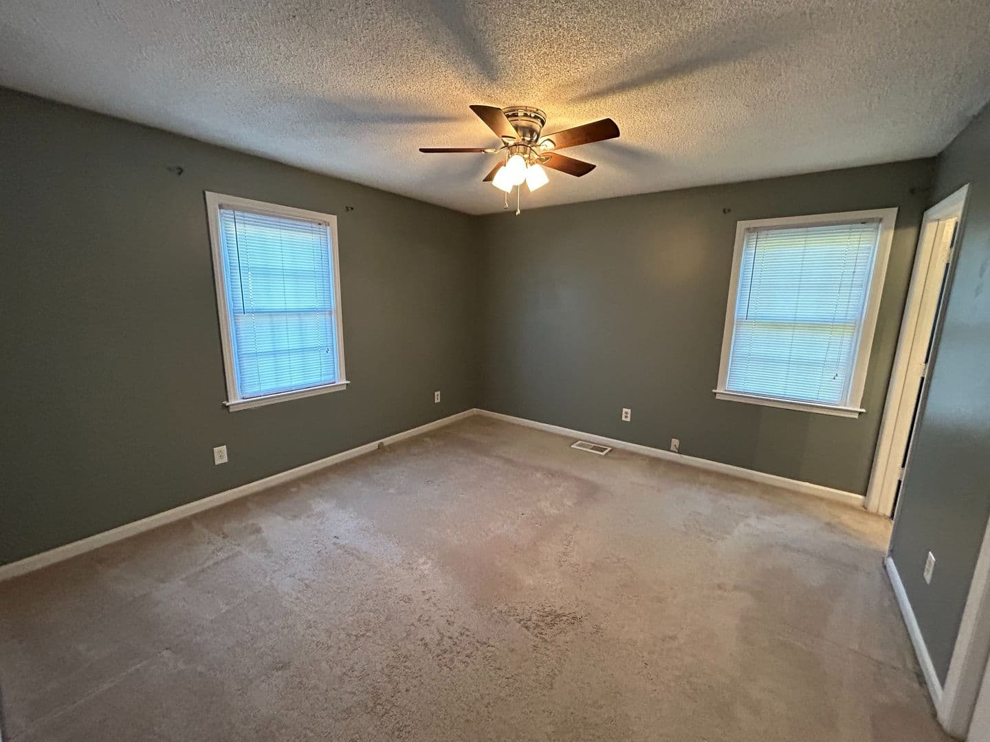 High Point House: 1108 Raleigh Ct