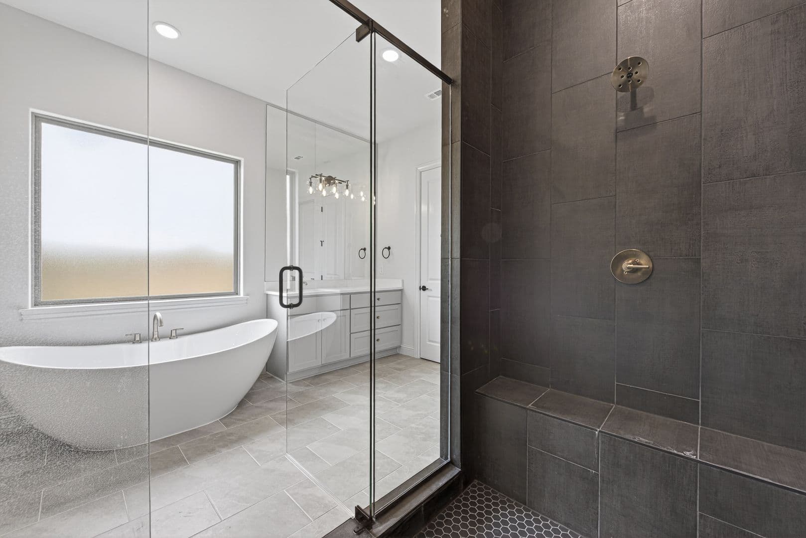 Bentonville House: 8900 W Comet Dr