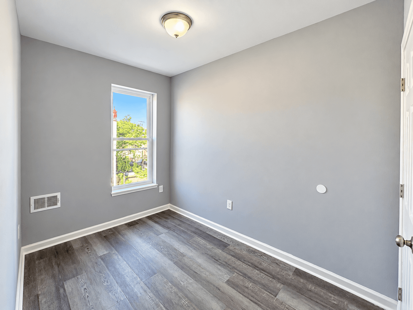 Philadelphia House: 1969 N Napa Street