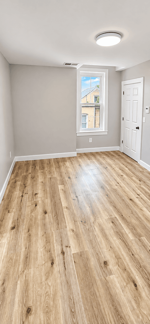 Pittsburgh Apartment: 1229 West North Avenue