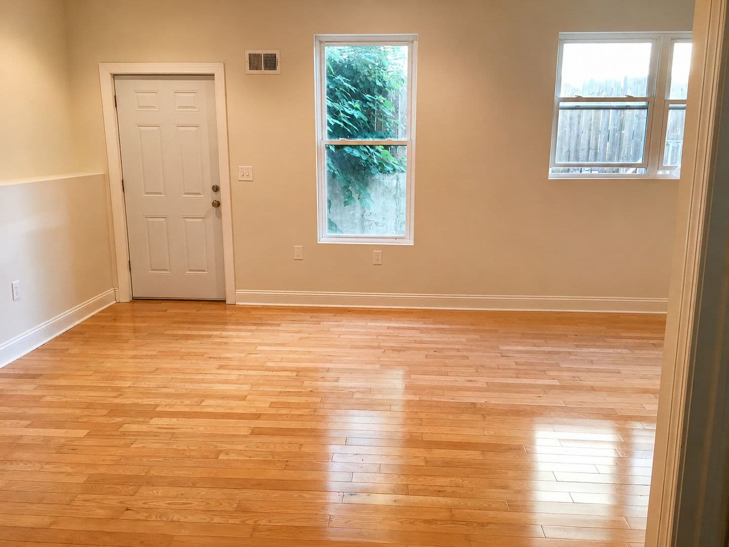 Philadelphia Apartment: 4128 Chester Ave
