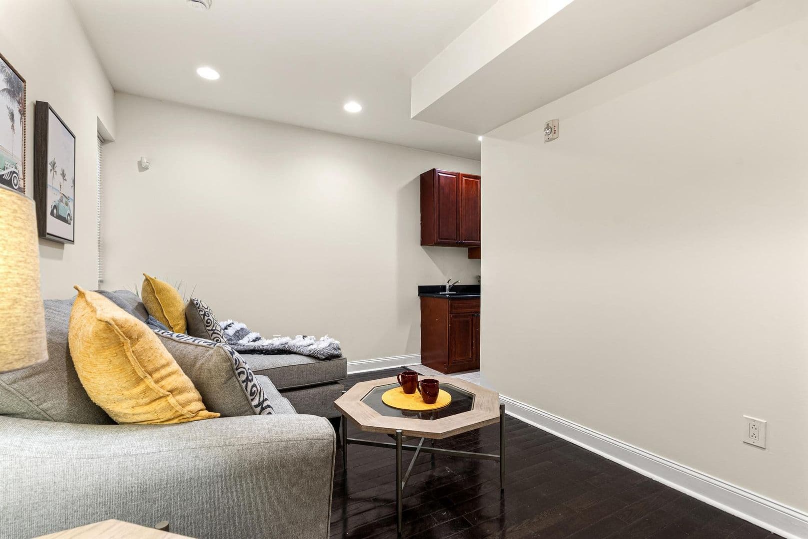 Philadelphia Apartment: 1802 N 16th St