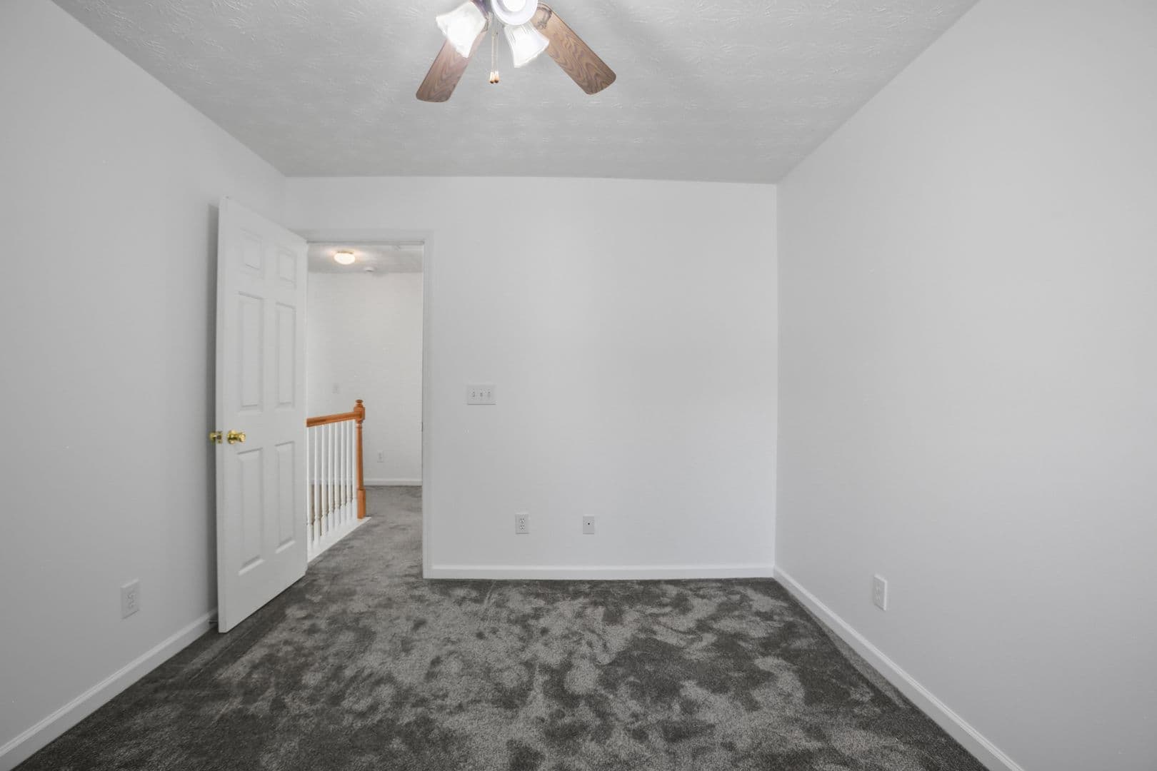 Woodstock House: 308 West Oaks Trail