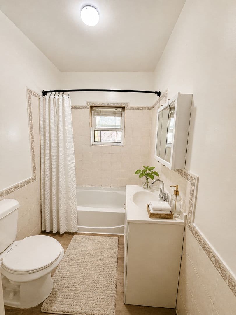 Philadelphia Apartment: 2213 N 33rd St