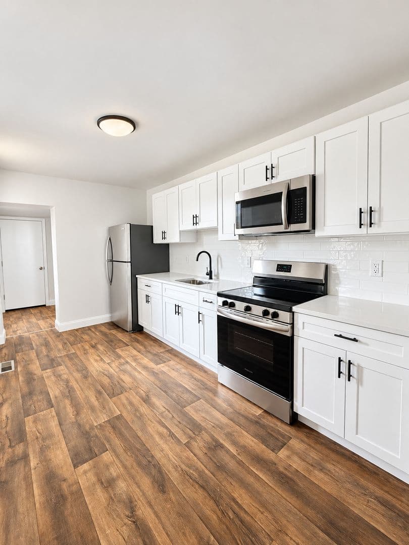 Philadelphia House: 1714 Meadow Street