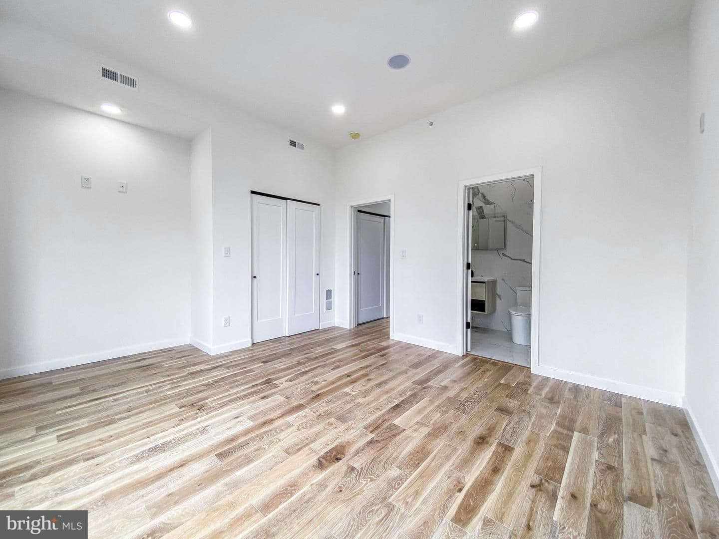 Philadelphia Apartment: 1537 N 33rd St
