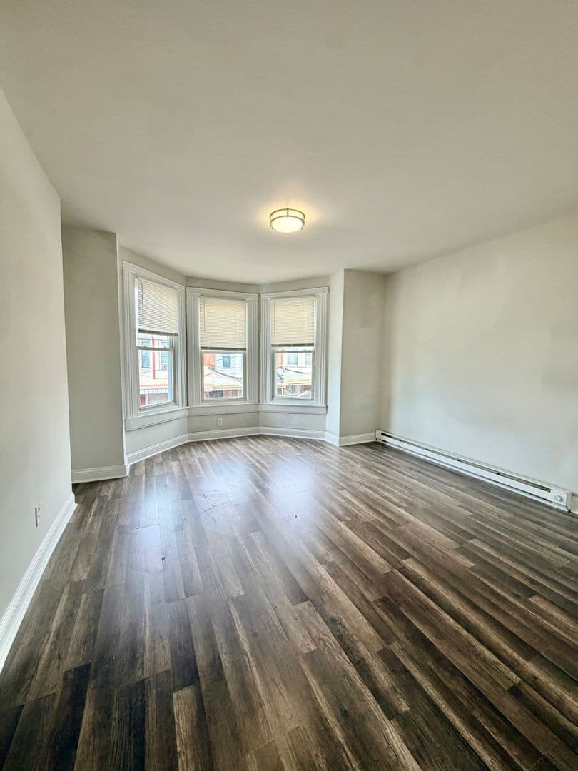 Philadelphia House: 16 South Robinson Street
