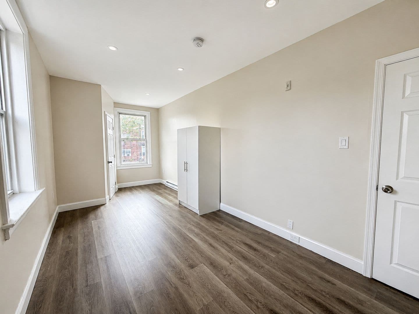 Philadelphia Apartment: 6900 Cedar Park Ave