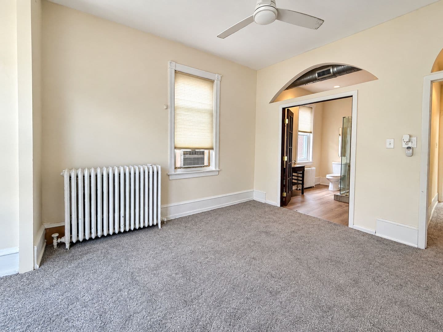 Philadelphia Apartment: 523 Pine St