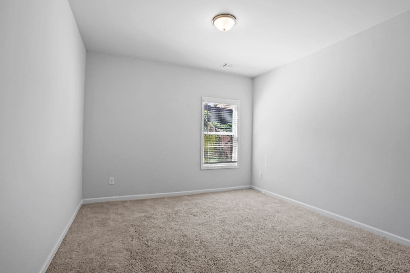 Lawrenceville House: 1552 Dover Creek Lane
