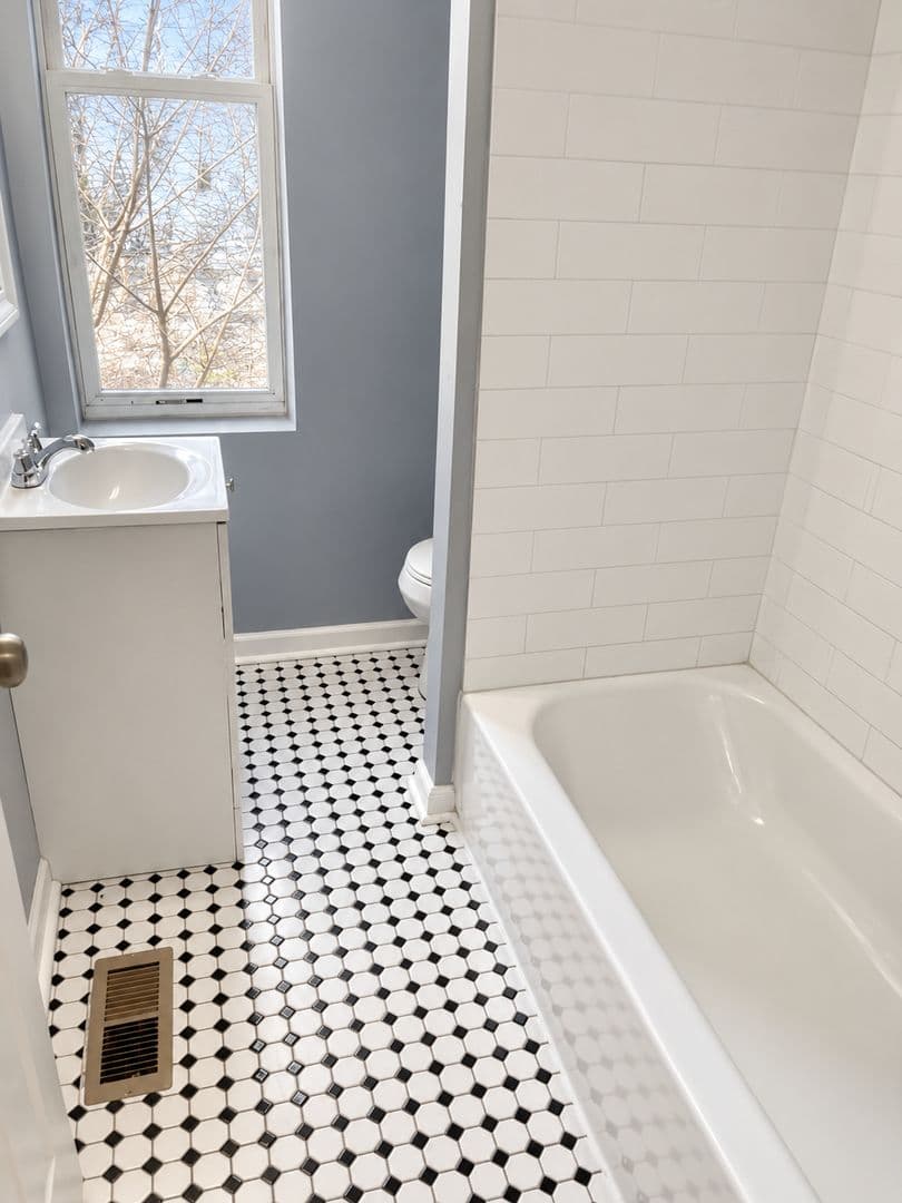Philadelphia Townhome: 2739 West Montgomery Avenue