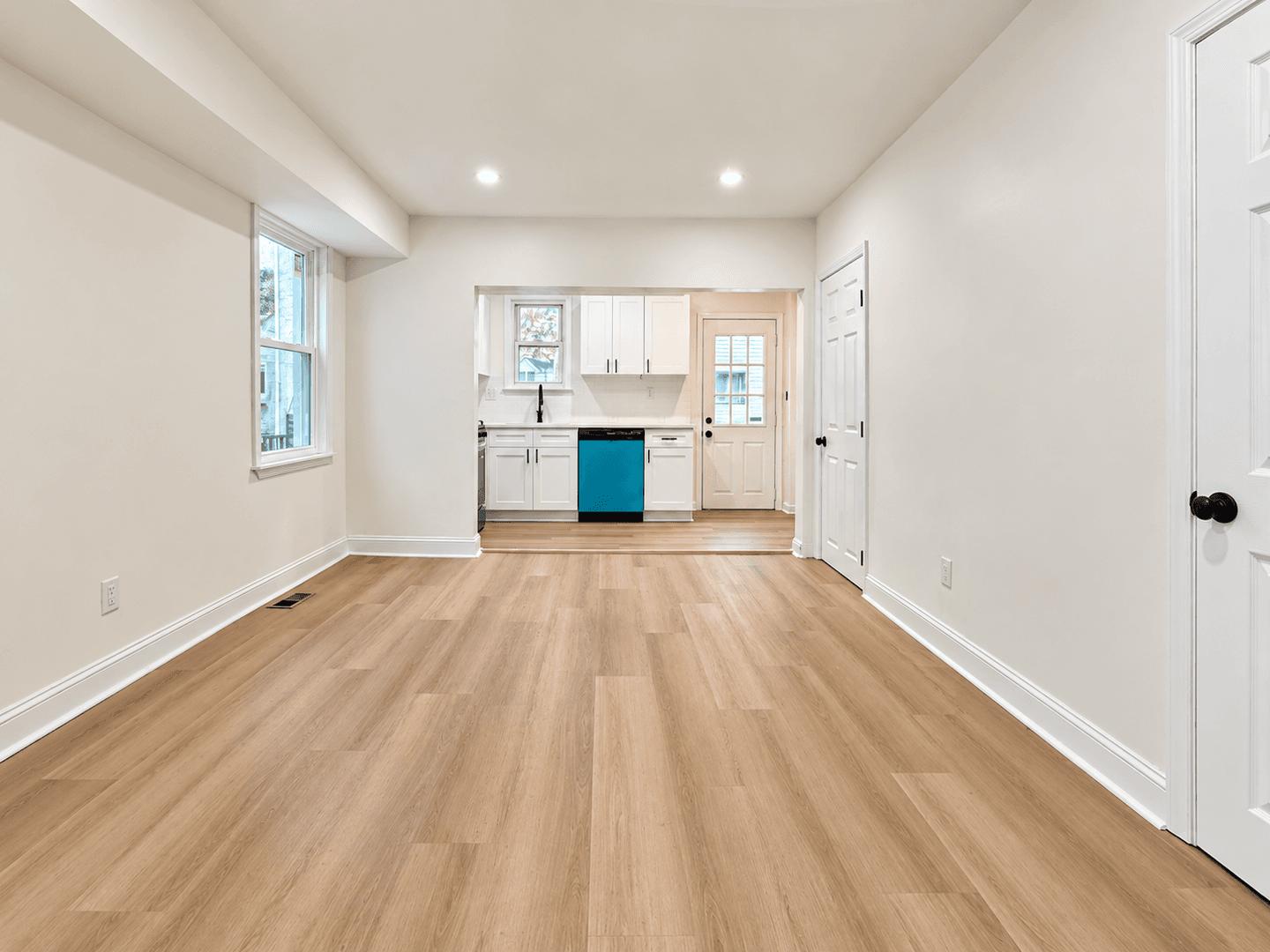Yeadon House: 174 Fairview Ave
