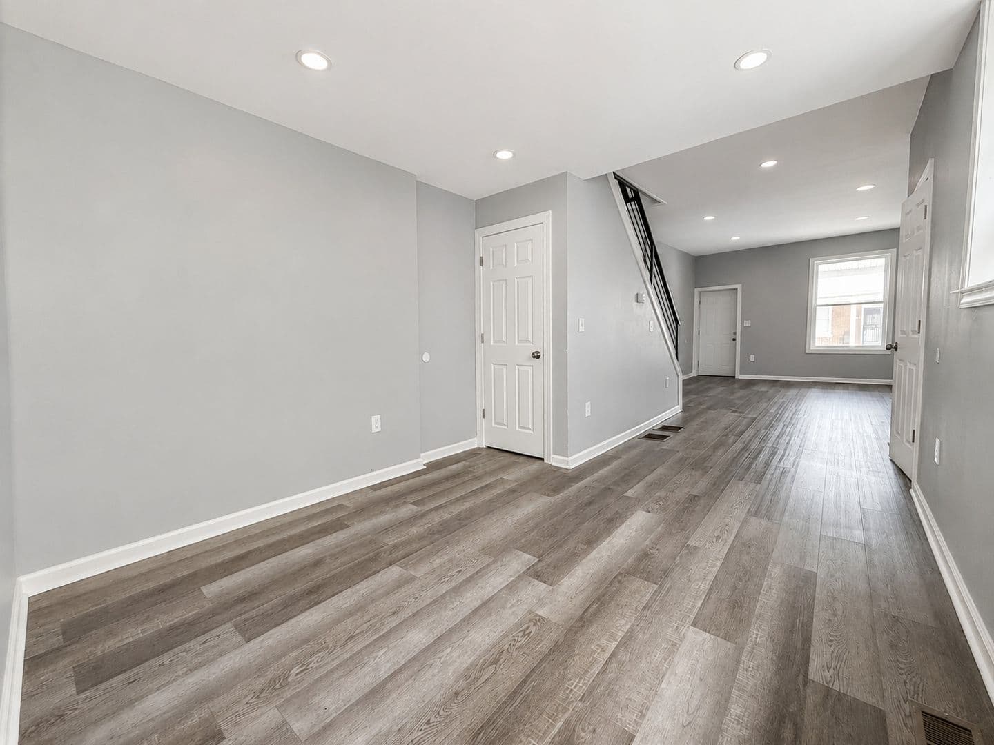 Darby House: 924 Maple Terrace