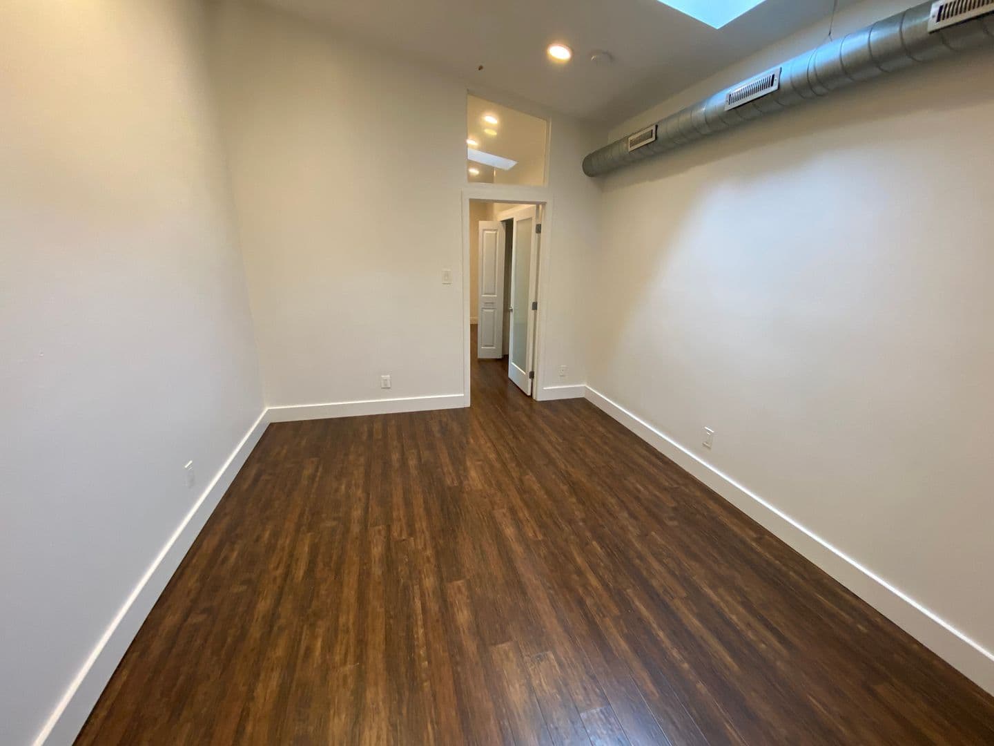 Philadelphia House: 142 North 2nd Street