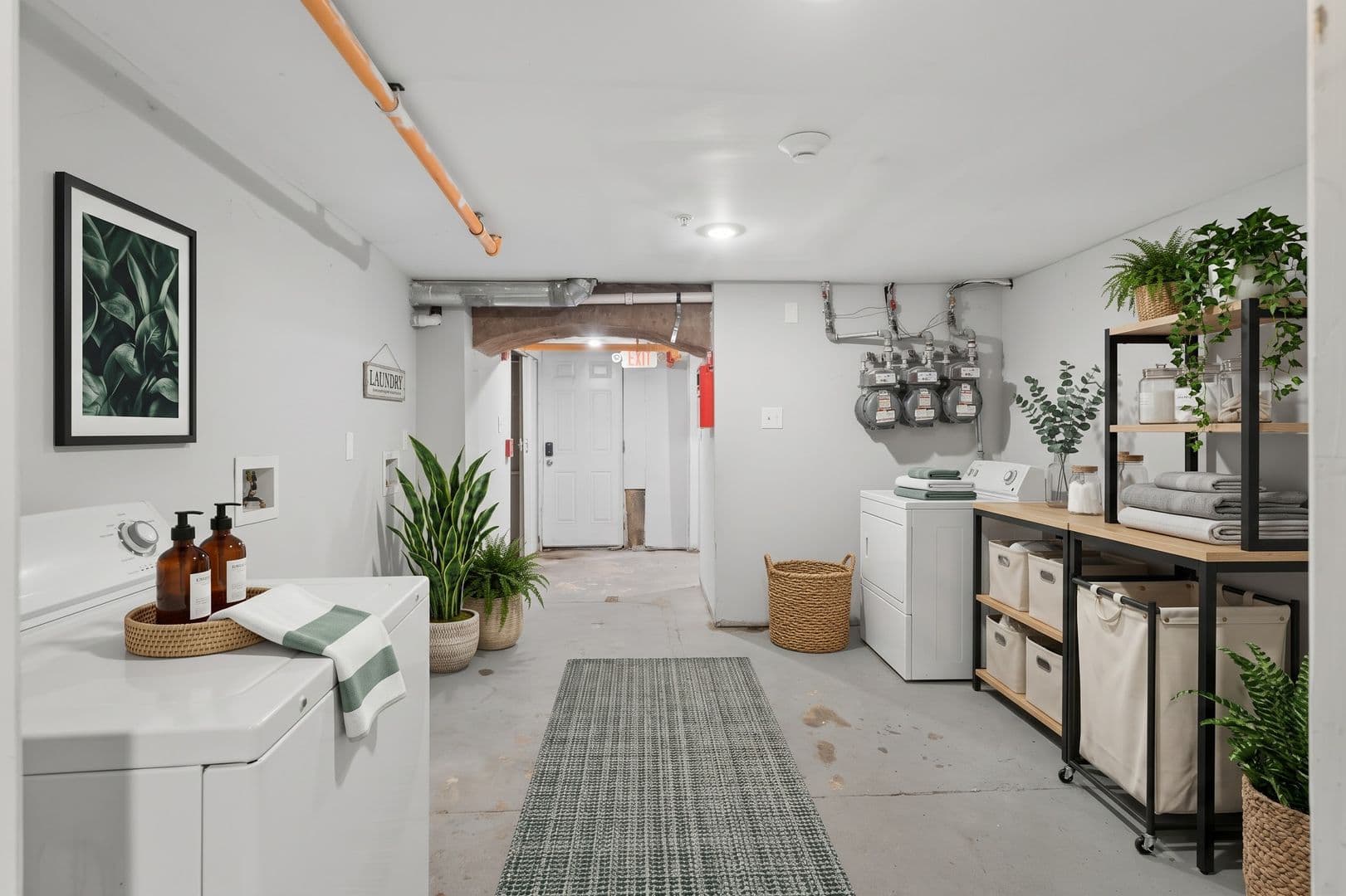 Philadelphia Apartment: 2932 West Oxford Street