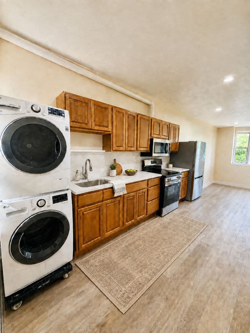 Philadelphia Apartment: 2213 N 33rd St