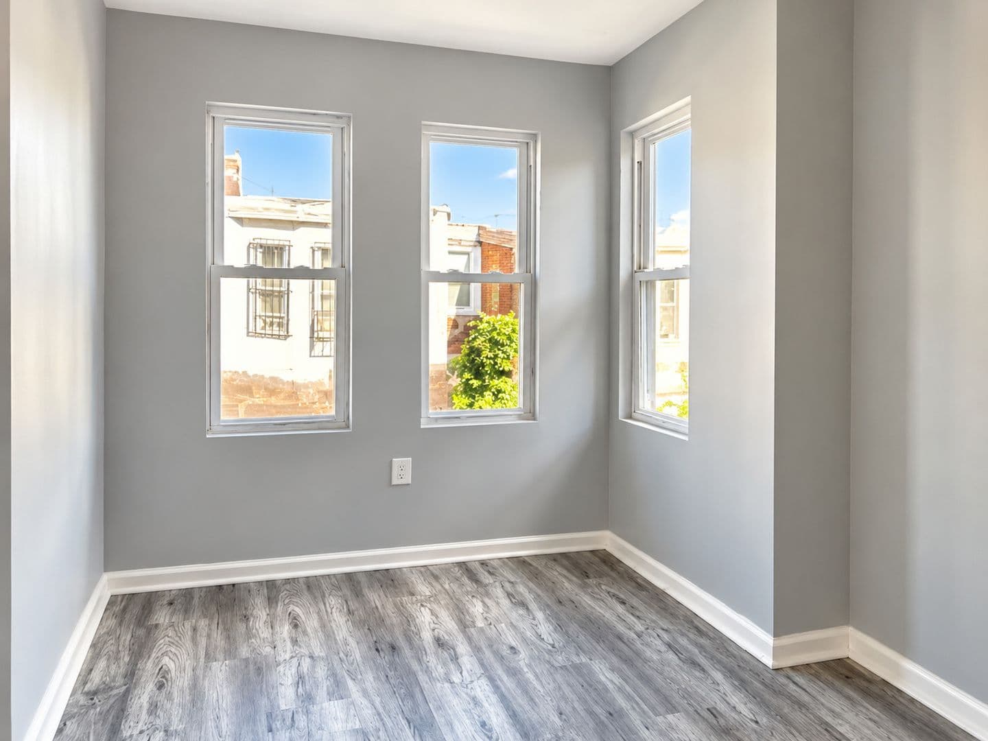 Philadelphia House: 2535 North Water Street