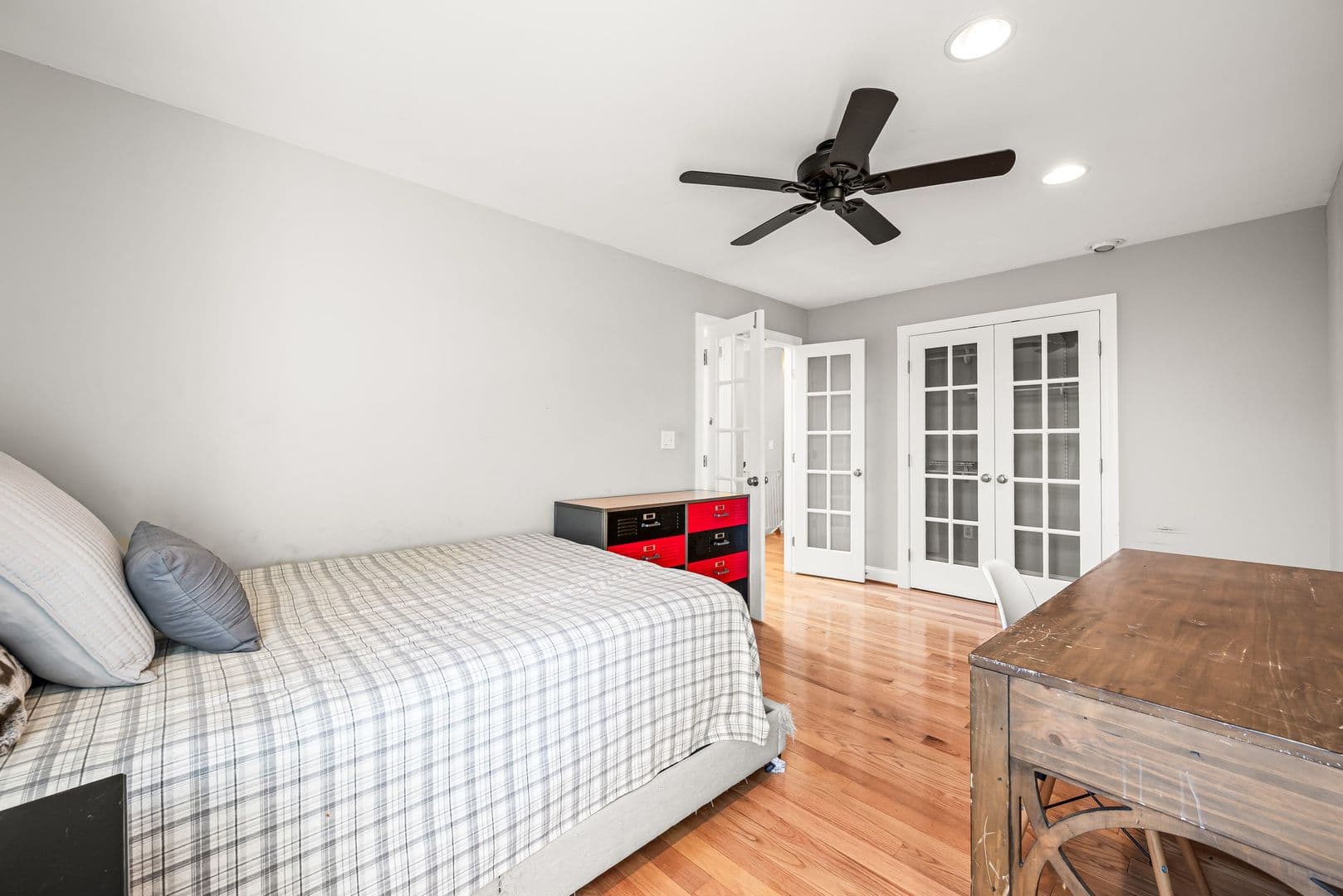 Blue Bell House: 206 Saint Andrews Ct