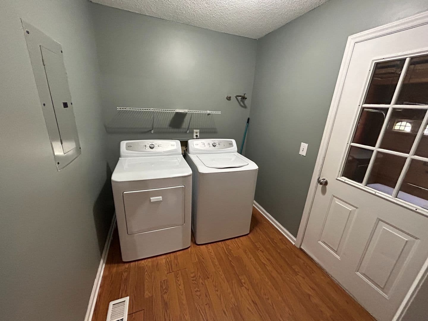 High Point House: 1108 Raleigh Ct