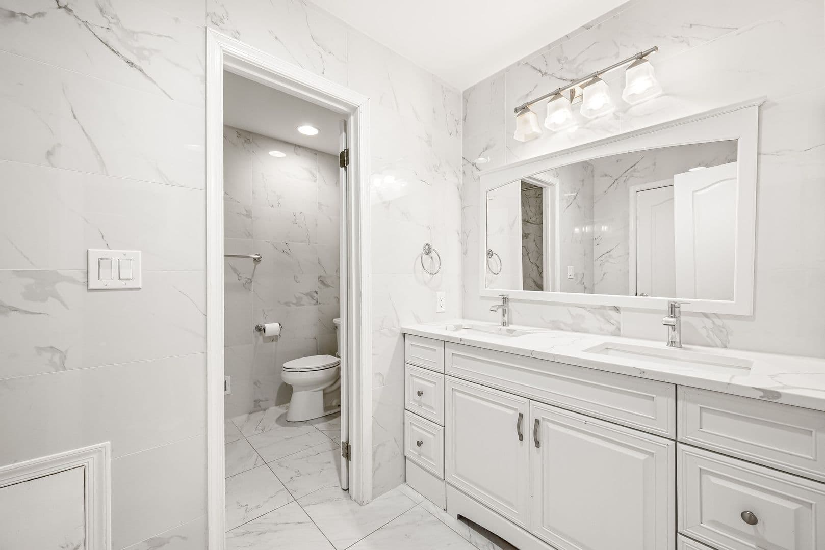 Blue Bell House: 206 Saint Andrews Ct
