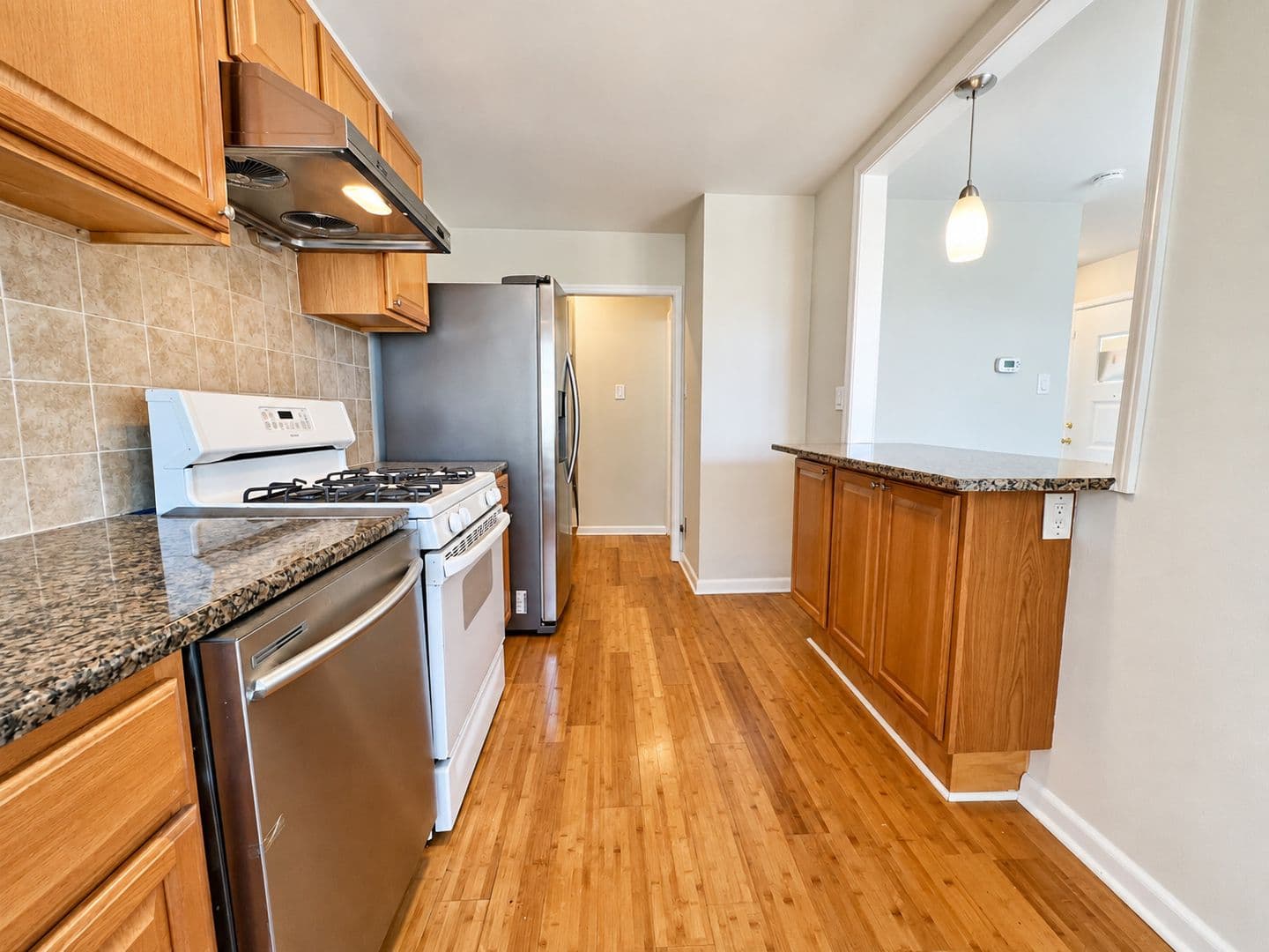 Bryn Mawr House: 238 Bailey Road