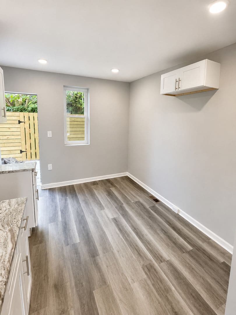 Philadelphia House: 1753 S Taylor St