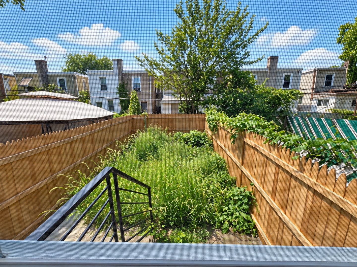 Philadelphia House: 6418 North Woodstock Street