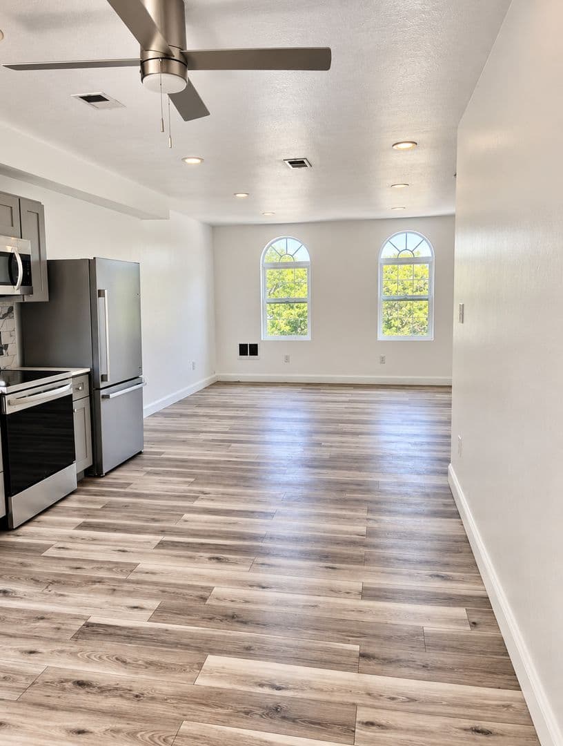Philadelphia Apartment: 2213 N 33rd St