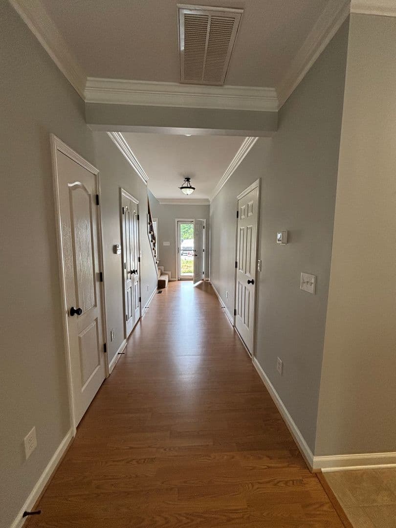 Clemmons Townhome: 402 Beaumont Circle