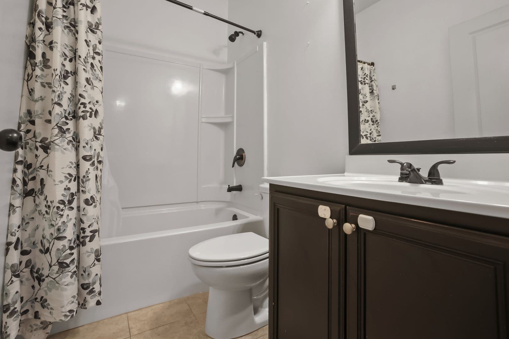 Marietta House: 2875 Dowell Farm Trace SW