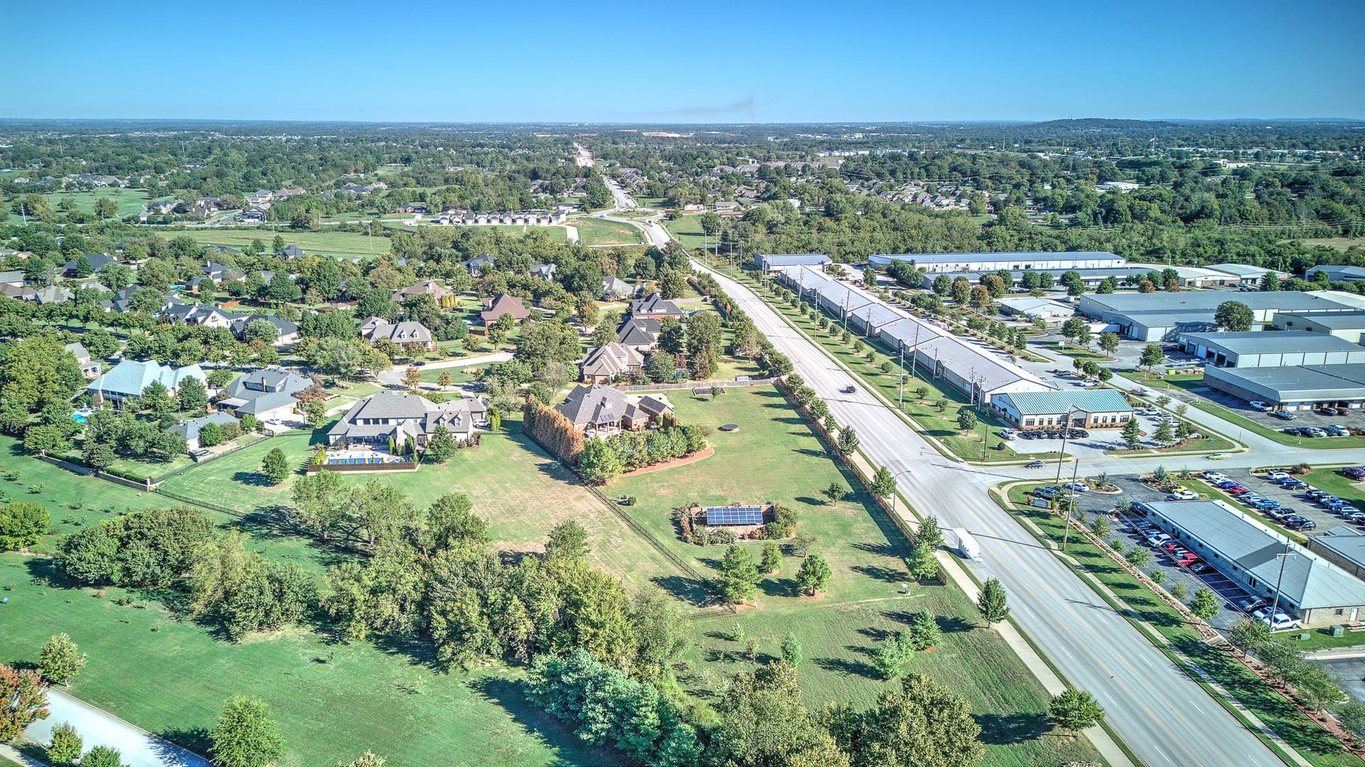 Springdale House: 6482 Wells Cir