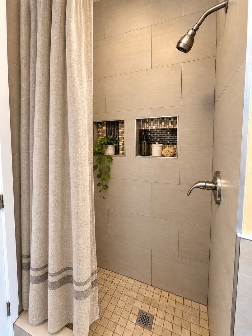 Philadelphia House: 3049 Redner Street