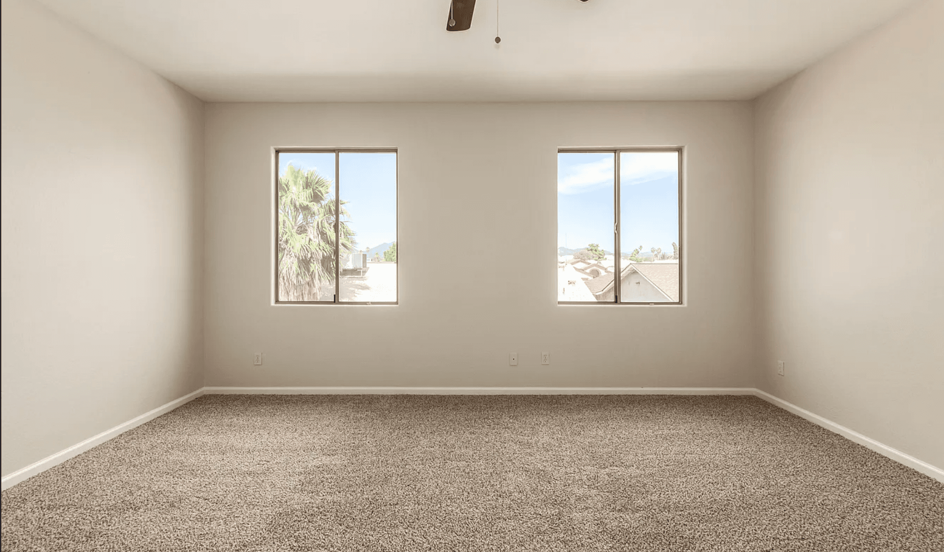 Apache Junction House: 711 South Paustian Circle