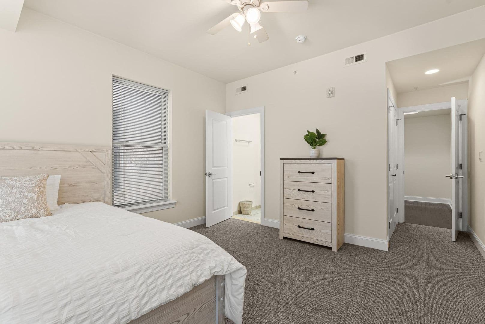 Philadelphia Apartment: 1802 N 16th St